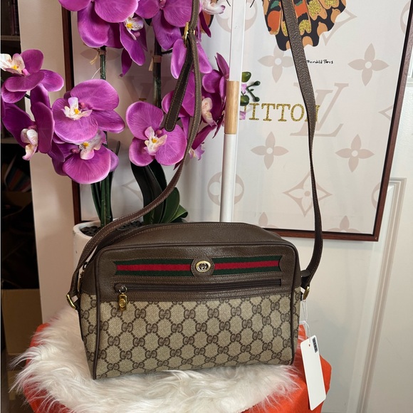 Gucci Brown Canvas and Leather Shoulder Bag with Red & Green Web - Picture 16 of 16